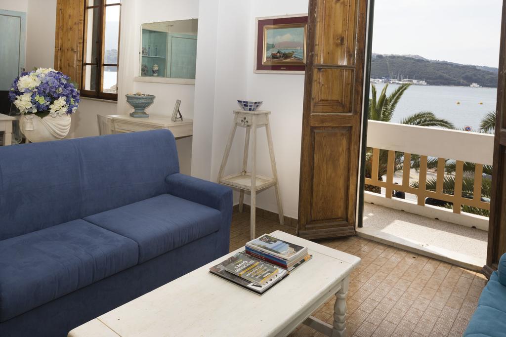 Hotel Belmare Porto Azzurro Bilik gambar