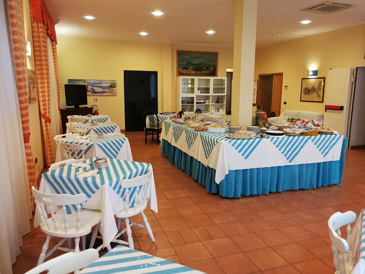 Hotel Belmare Porto Azzurro Luaran gambar